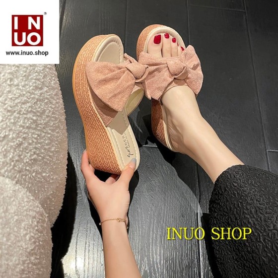 Zapatilla de tacon alto Con nudo de moño 🎀